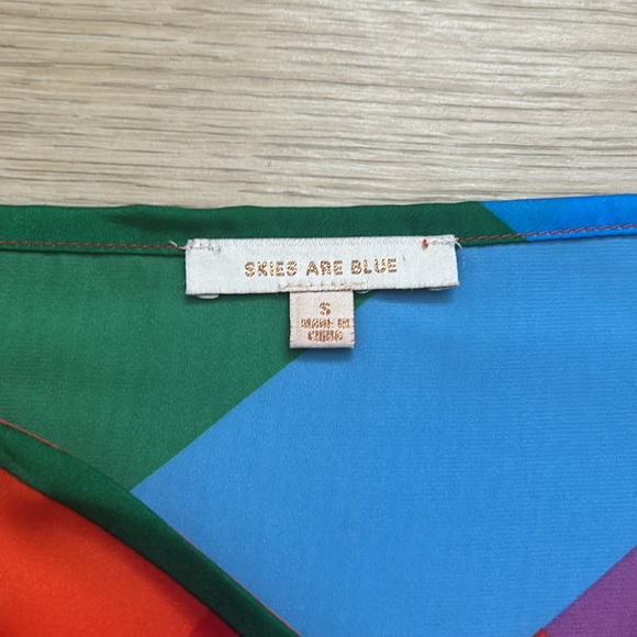 BNWOT Skies are Blue colorful peplum blouse - Picture 2 of 2